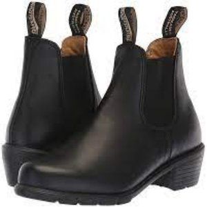 Blundstone 1671 heeled Chelsea boots black 8.5
